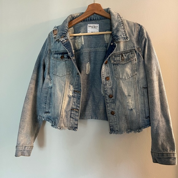 Salvaje Denim Jacket Short - Light Wash - Picture 5 of 7